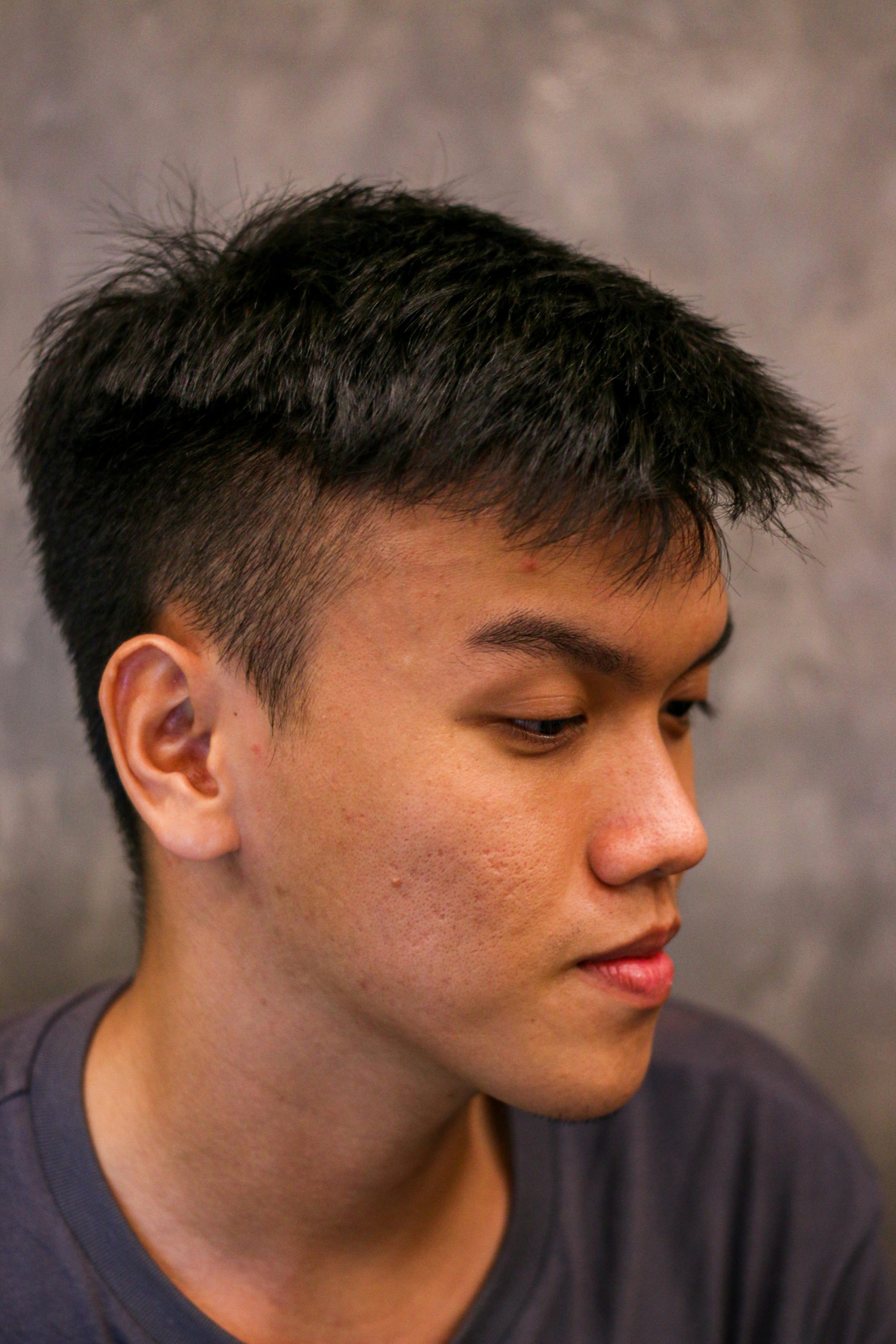 Coupe rajeunissante pour le visage 2024