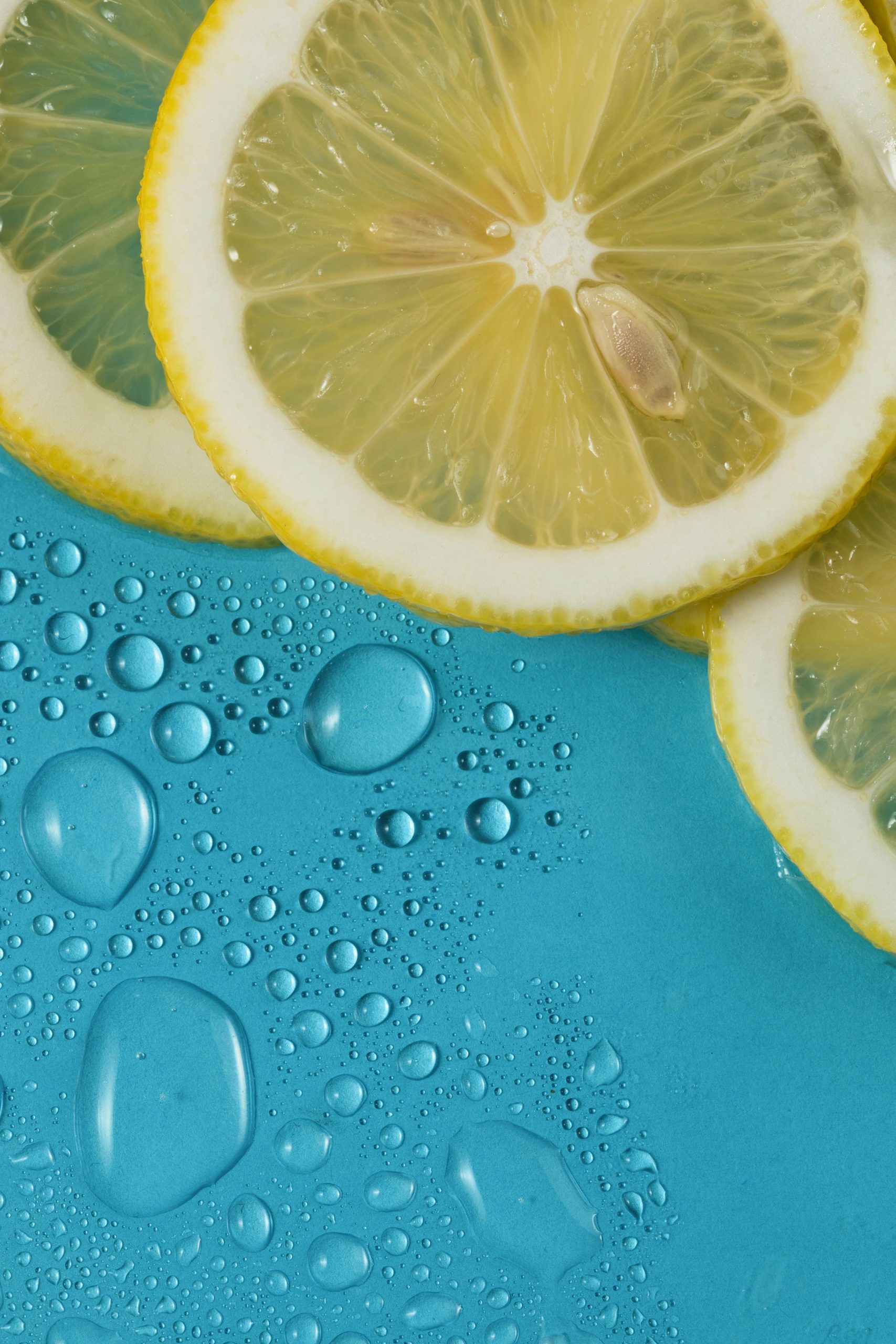 Soulagement naturel avec le citron pour infection urinaire