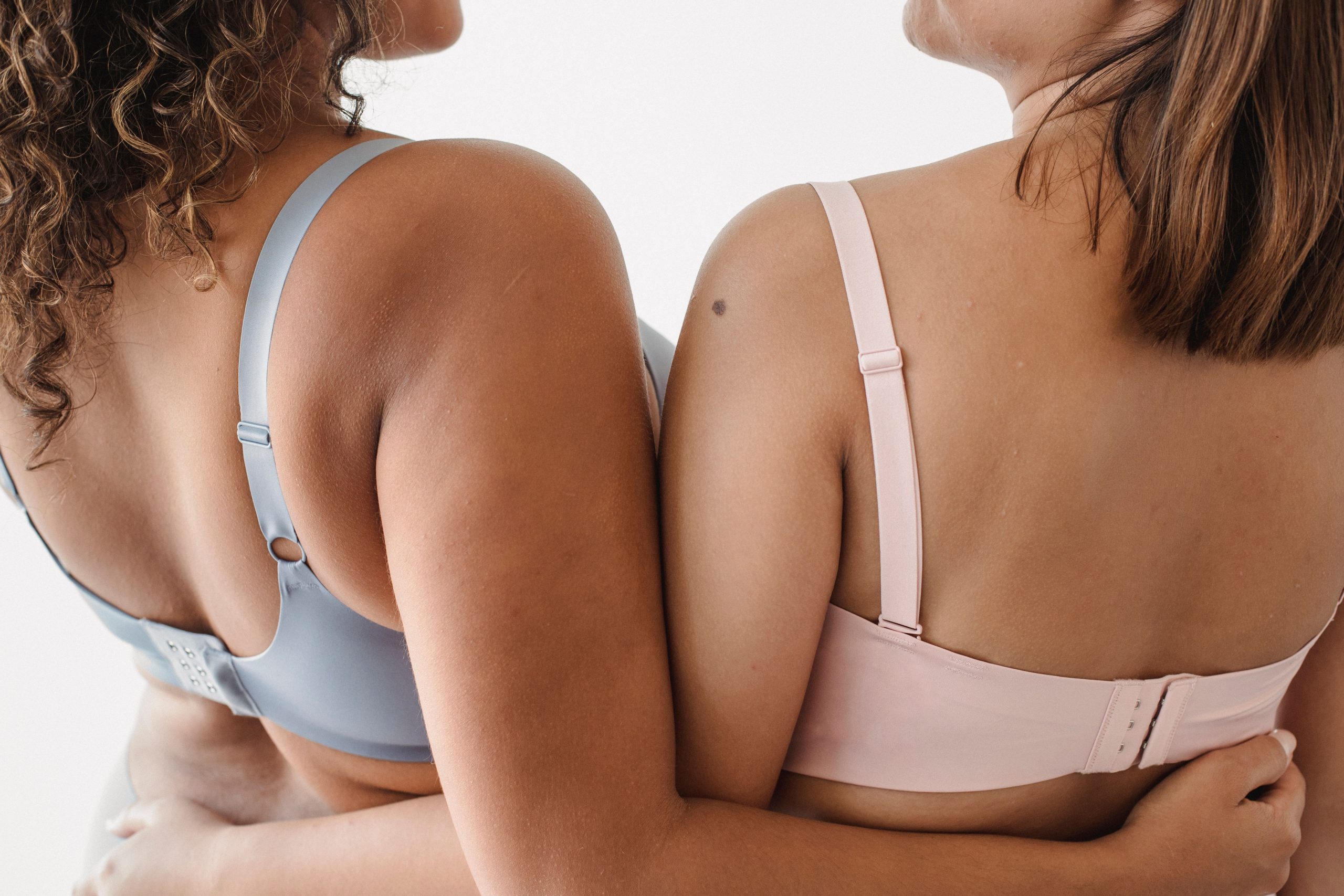 Conséquences pour la santé d'un soutien-gorge de contention trop serré